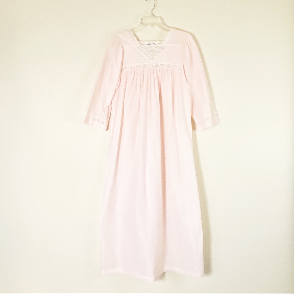 Dior Soft Pink Long Lace-Trim Nightgown